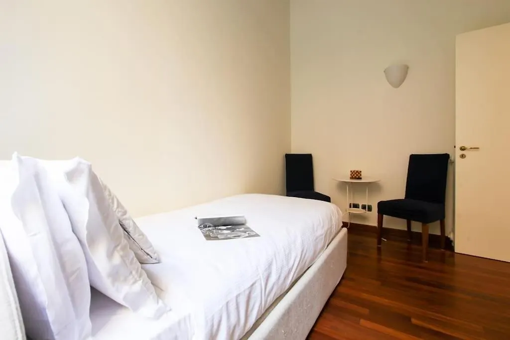 Hacca Collection - Corso Magenta, Unique And Charming 2Br Apartment Milan