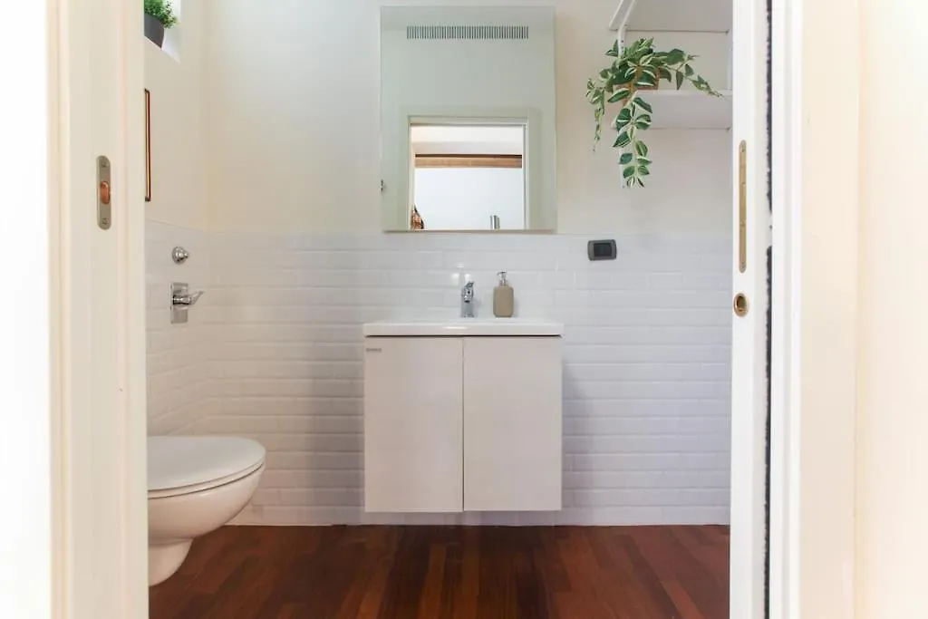 Hacca Collection - Corso Magenta, Unique And Charming 2Br Apartment Milan 0*,  Italy