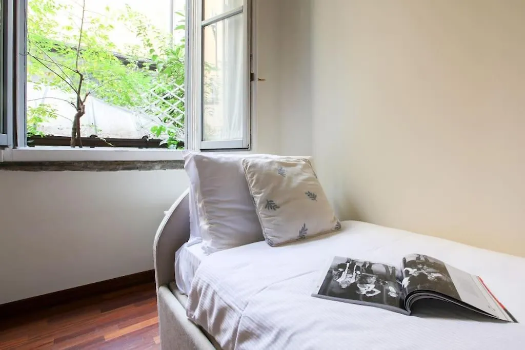 Hacca Collection - Corso Magenta, Unique And Charming 2Br Apartment Milan