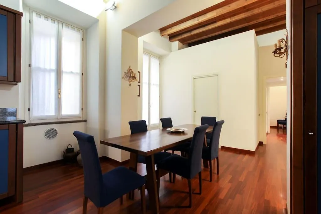 Hacca Collection - Corso Magenta, Unique And Charming 2Br Apartment Milan