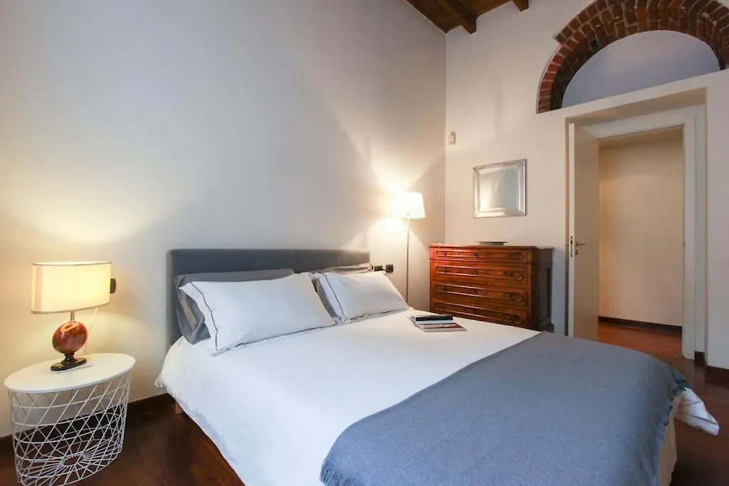 Hacca Collection - Corso Magenta, Unique And Charming 2Br Apartment Milan