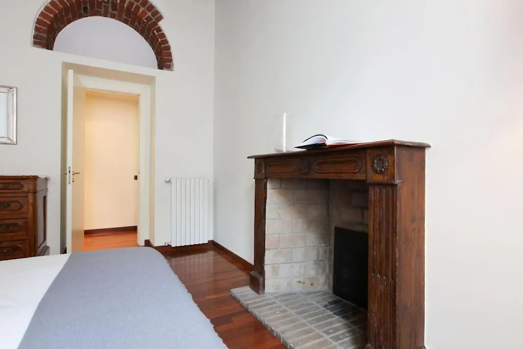 Hacca Collection - Corso Magenta, Unique And Charming 2Br Apartment Milan Italy
