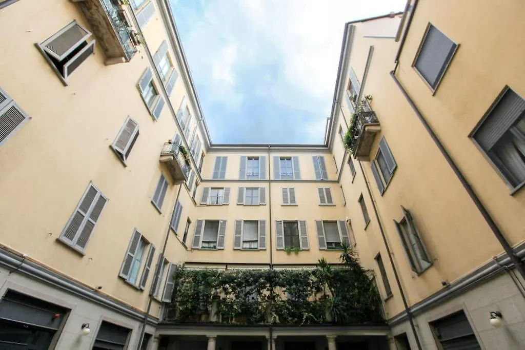 Hacca Collection - Corso Magenta, Unique And Charming 2Br Apartment Milan